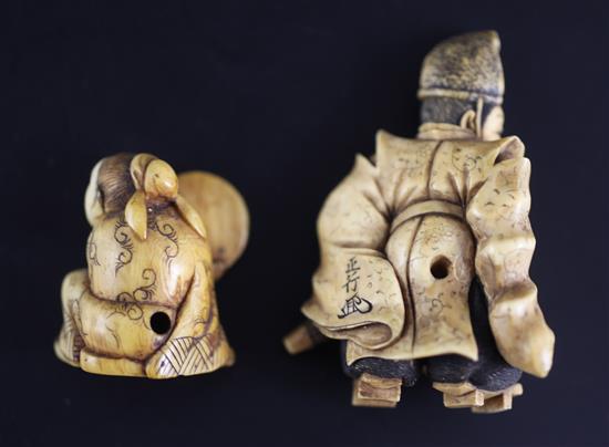 Two Japanese ivory netsuke, 19th century,